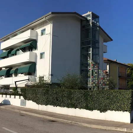 Πανσιόν Greta